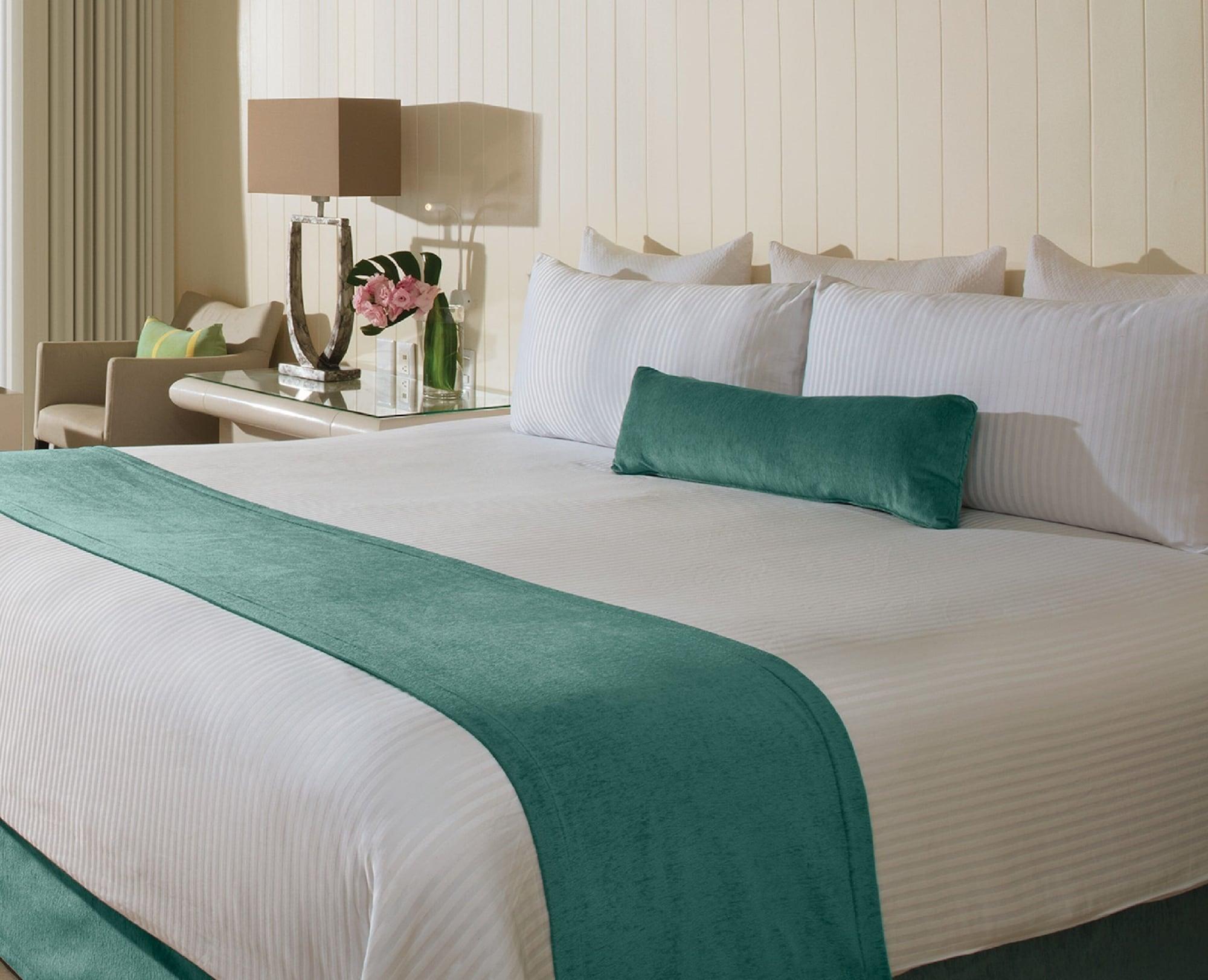Grand Oasis Sens - All-Inclusive Adults Only Cancún Esterno foto A bed runner