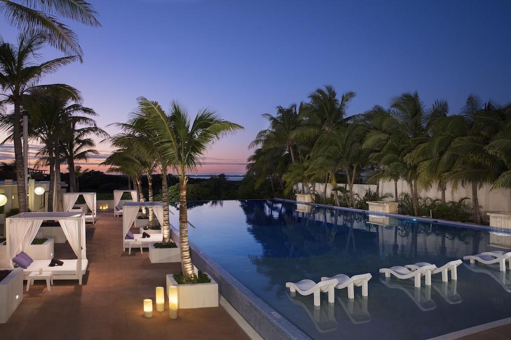 Grand Oasis Sens - All-Inclusive Adults Only Cancún Esterno foto Infinity pool at the Hard Rock Hotel, Cancun