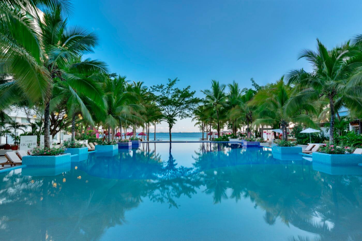 Grand Oasis Sens - All-Inclusive Adults Only Cancún Esterno foto Vinpearl Hotel Nha Trang
