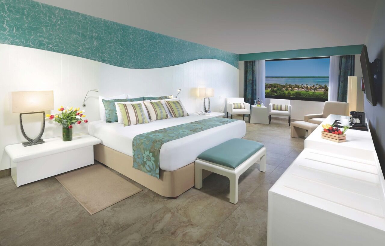 Grand Oasis Sens - All-Inclusive Adults Only Cancún Esterno foto A room at the Hard Rock Hotel